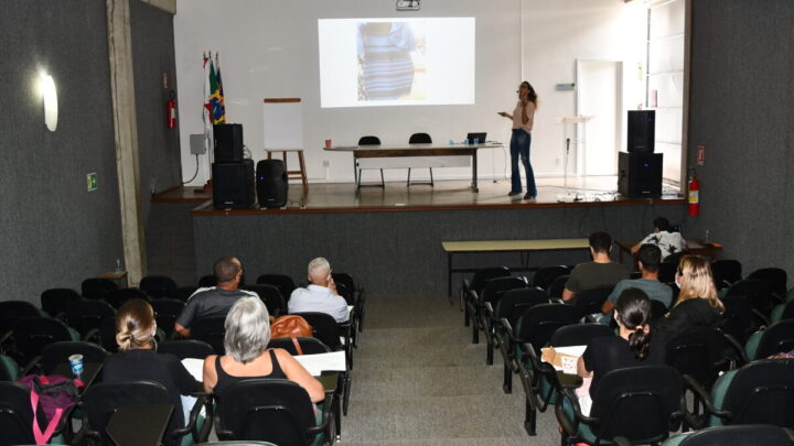 Professores de Educação Física de Itabirito participam de Seminário de capacitação